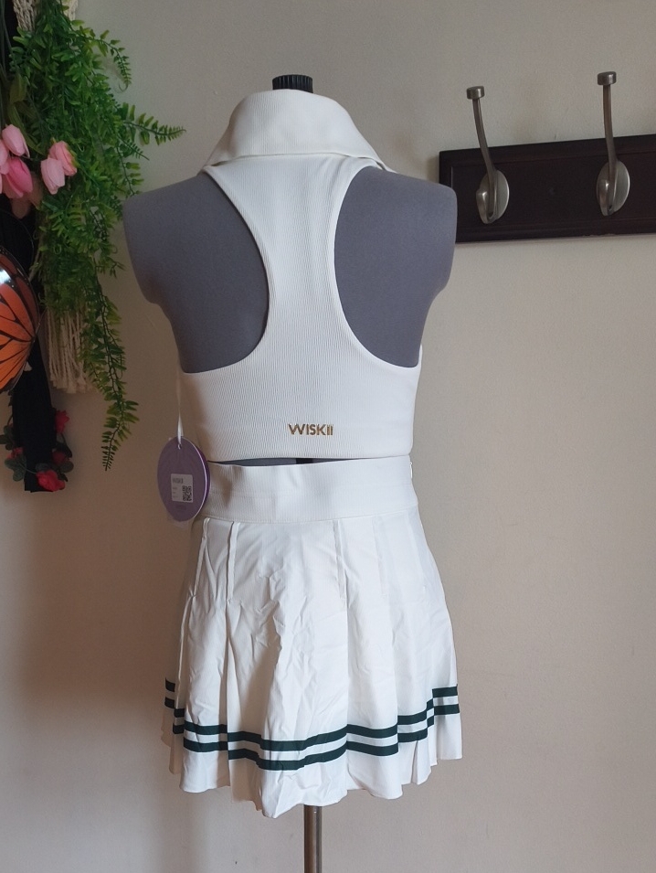 Wiskii Nwt Collard Sports Bra And Pleated Tennis Skort Athleaisure Size M — image 6 of 8
